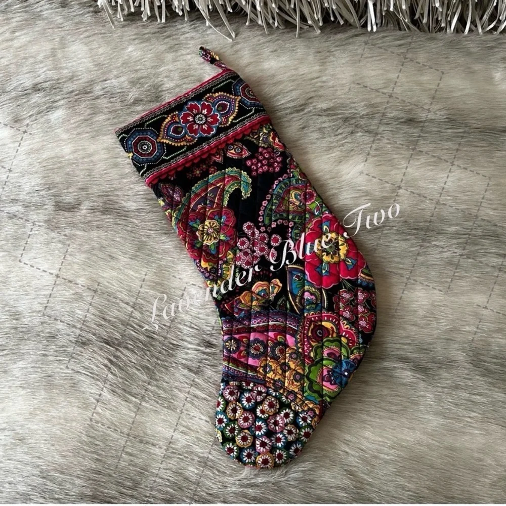 VERA BRADLEY Symphony In Hue 2009 Christmas Stocking Jingle Bells Red Green Y2K